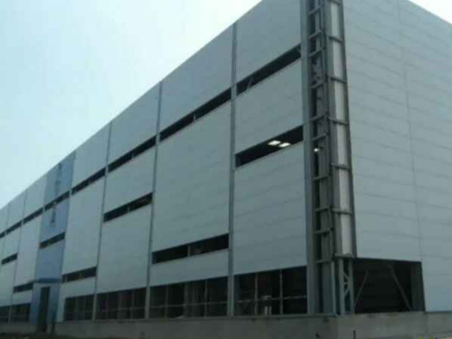 新板型完工車(chē)間